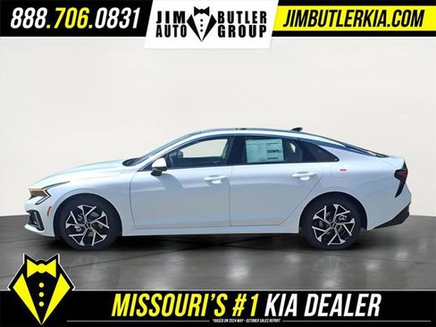 New 2026 Kia K5 EX image 2