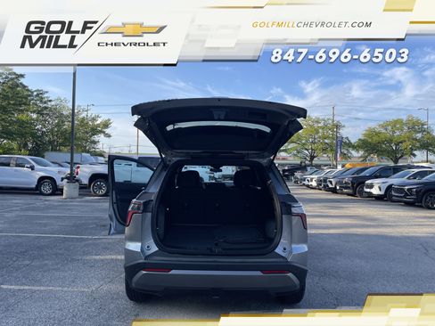 Used 2026 Chevrolet Equinox LT AWD/4WD image 12