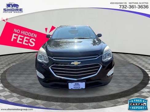 Used 2017 Chevrolet Equinox LT w/ Convenience Package FWD image 2