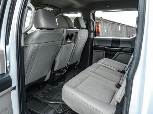 Used 2021 Ford F250 XL w/ STX Appearance Package AWD/4WD image 32