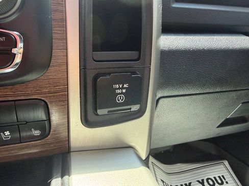 Used 2015 RAM 1500 Laramie AWD/4WD image 49