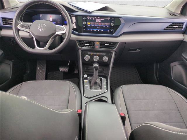 Used 2023 Volkswagen Taos SE w/ Panoramic Sunroof Package FWD image 18