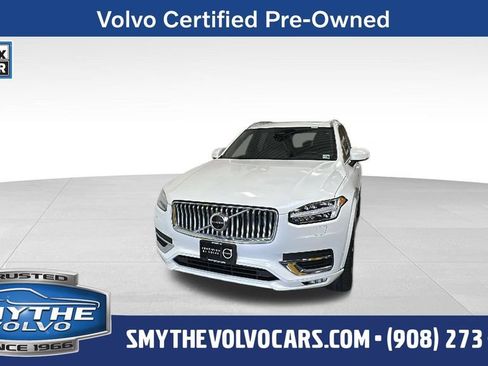 Certified 2024 Volvo XC90 B6 Plus AWD/4WD image 1