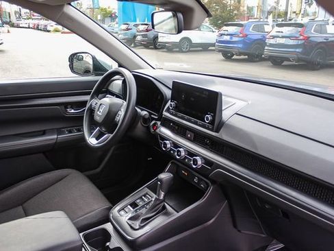 Used 2024 Honda CR-V LX image 22
