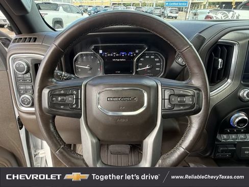 Used 2022 GMC Sierra 2500 Denali w/ Denali Ultimate Package AWD/4WD image 14