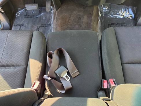 Used 2011 Chevrolet Silverado 1500 LS RWD image 40