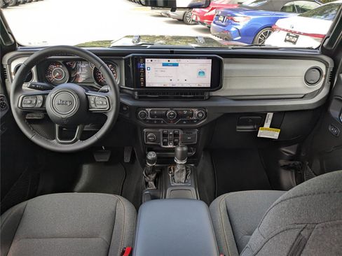 New 2025 Jeep Gladiator Sport image 15