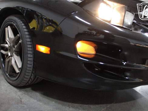 Used 1999 Pontiac Firebird Formula image 36