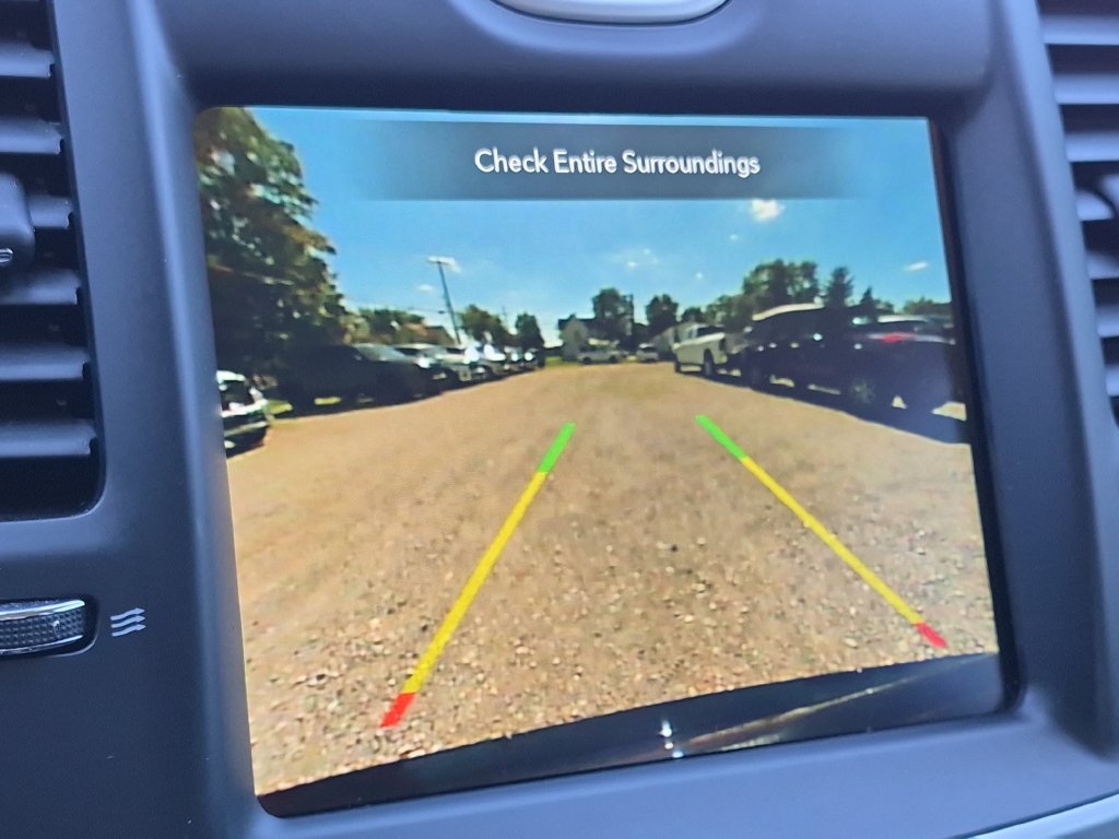Used 2023 Chrysler 300 Touring w/ Sport Appearance Package RWD image 14