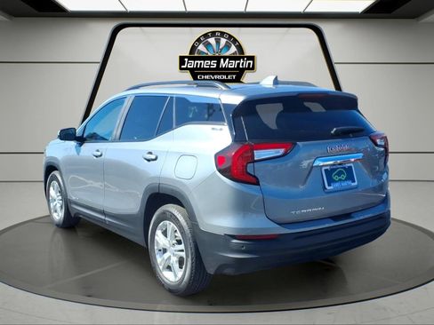 Certified 2023 GMC Terrain SLE w/ Driver Convenience Package FWD image 6