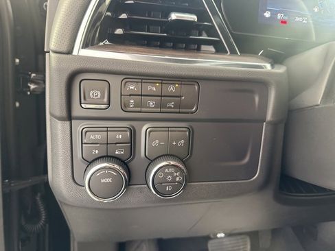 New 2025 Chevrolet Tahoe Premier image 22