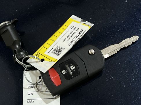 Used 2014 MAZDA MAZDA5 Grand Touring FWD image 39