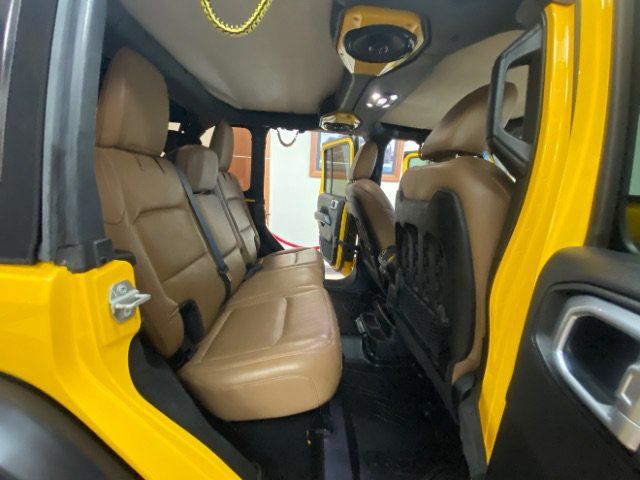 Used 2020 Jeep Wrangler Unlimited Rubicon AWD/4WD image 16