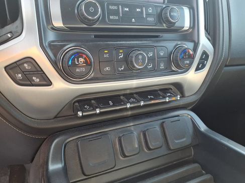 Used 2016 GMC Sierra 1500 SLT AWD/4WD image 18