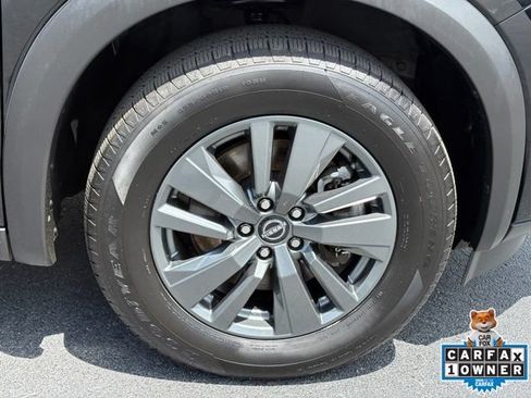 Used 2024 Nissan Pathfinder SV FWD image 29