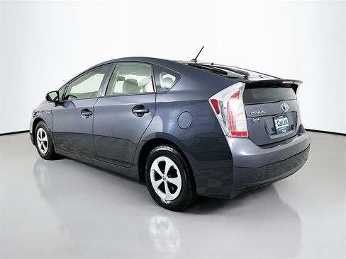 Used 2013 Toyota Prius Two image 5