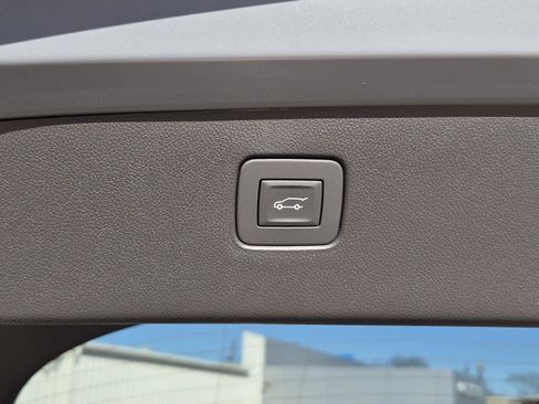 Certified 2026 Buick Envista Sport Touring w/ Convenience I Package image 8