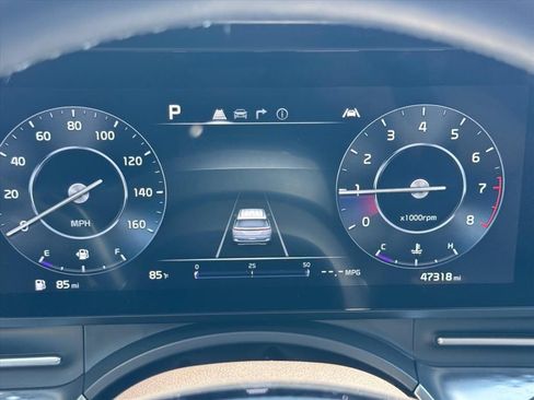Certified 2024 Kia Carnival SX Prestige FWD image 22
