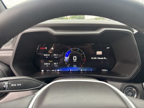 Used 2025 Chevrolet Colorado Trail Boss AWD/4WD image 20