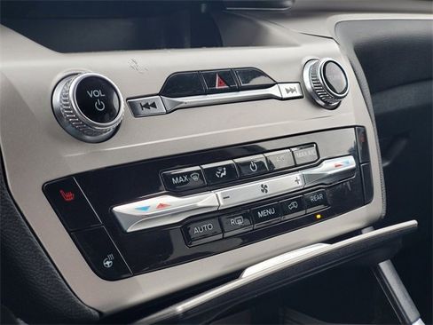 Certified 2023 Ford Explorer XLT w/ Equipment Group 202A image 21