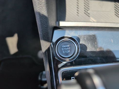 Used 2025 Kia Sportage SX FWD image 29
