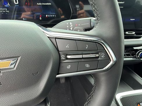 New 2026 Chevrolet Equinox LT w/ Convenience Package II FWD image 20