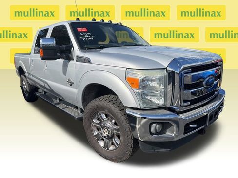 Used 2015 Ford F250 Lariat w/ Chrome Package image 34