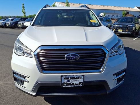 Used 2019 Subaru Ascent Limited w/ Popular Package #2A AWD/4WD image 2