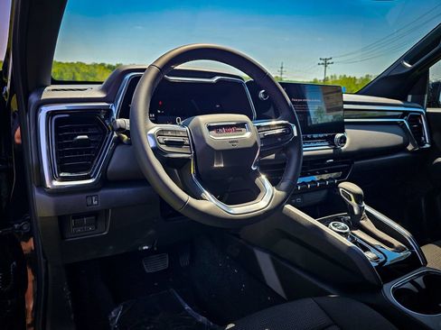 New 2026 GMC Canyon Elevation w/ Convenience Package AWD/4WD image 13