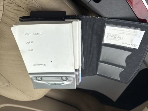 Used 2009 Lexus ES 350 image 23