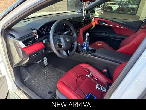 Used 2025 Toyota Camry XSE w/ Premium Package AWD/4WD image 5