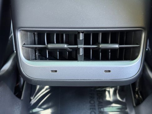 Used 2023 Tesla Model 3 Standard Range RWD image 35