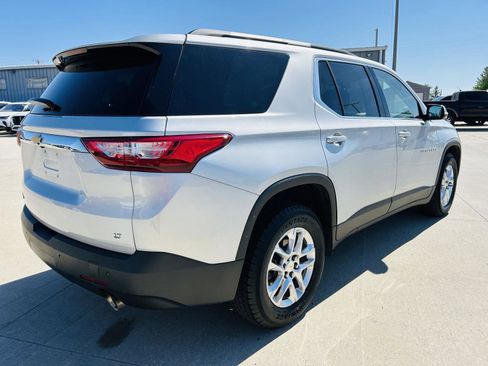 Used 2019 Chevrolet Traverse LT FWD image 39