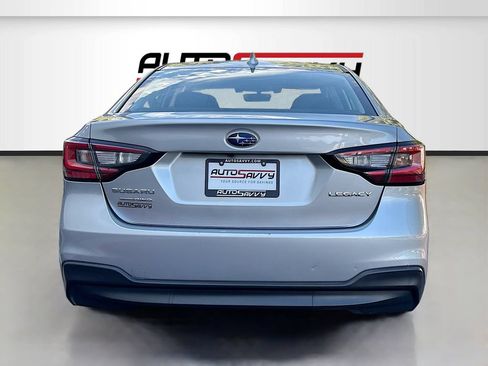 Used 2022 Subaru Legacy Premium AWD/4WD image 6