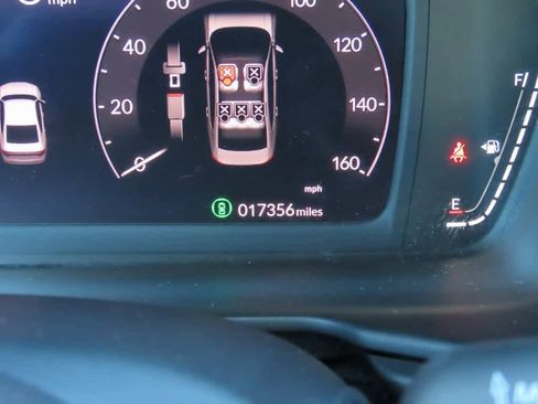 Certified 2023 Honda Accord EX image 24