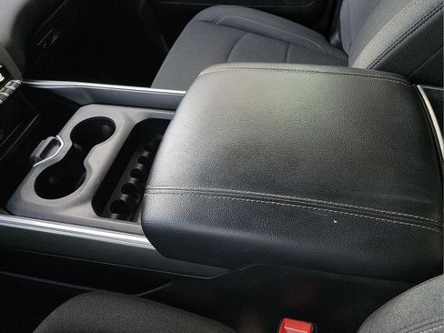 Used 2021 RAM 2500 Big Horn w/ Level B Equipment Group image 20