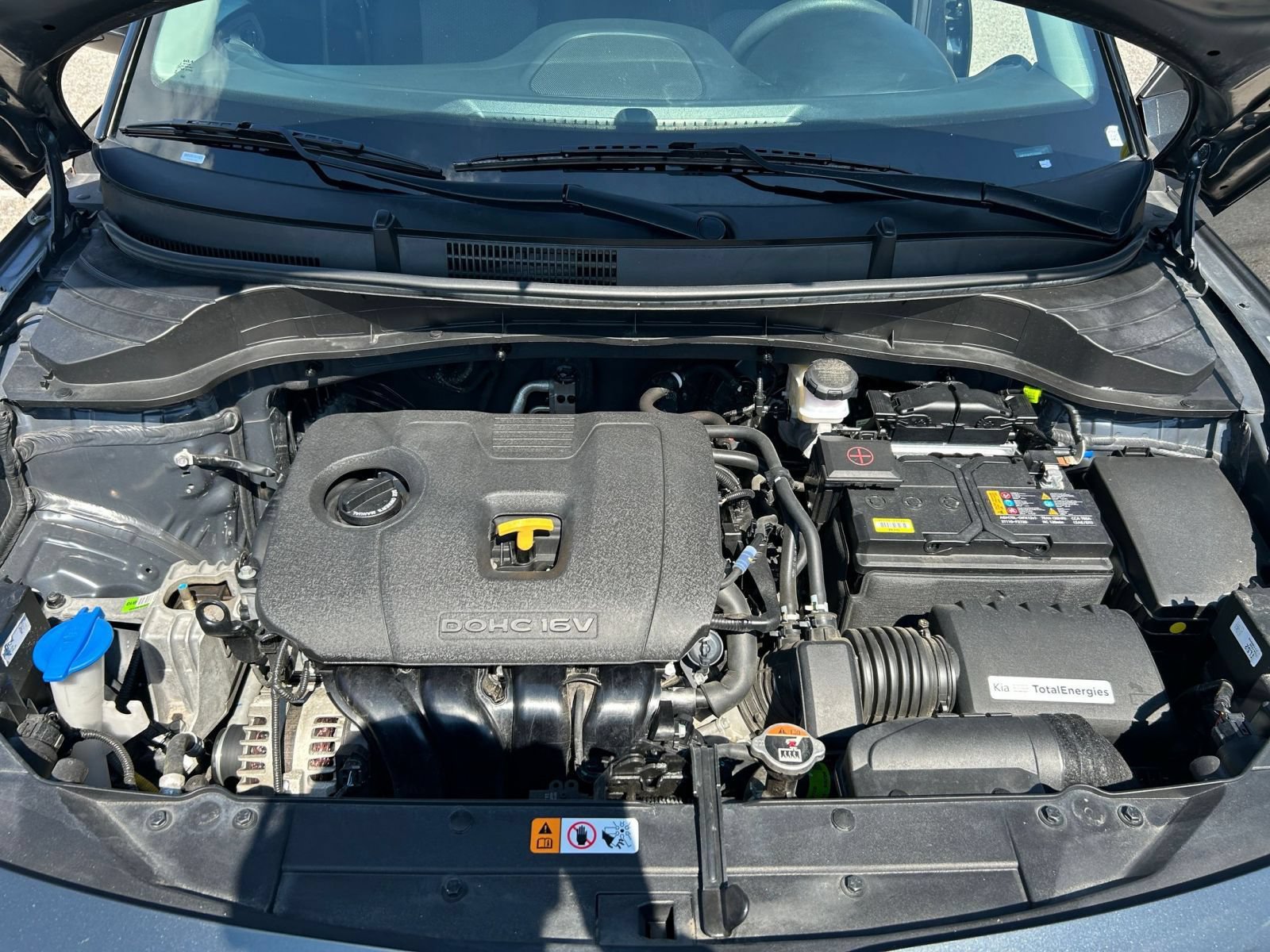 Used 2025 Kia Soul LX w/ LX Technology Package FWD image 26