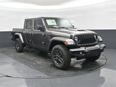New 2025 Jeep Gladiator Sport image 1