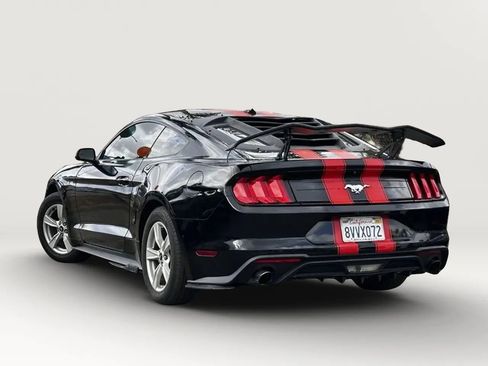 Used 2020 Ford Mustang GT RWD image 23