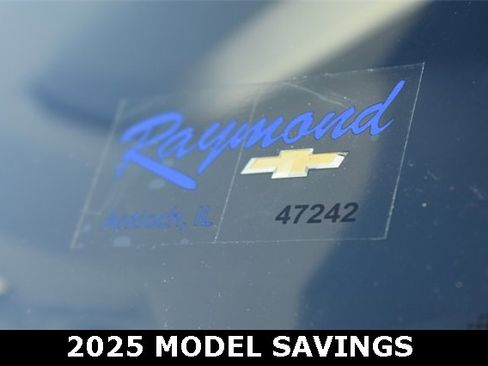 New 2025 Chevrolet Trax LT w/ Sunroof Package image 34