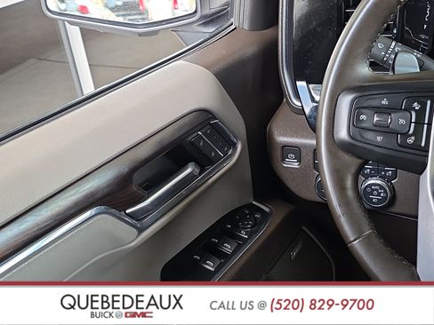 Used 2024 GMC Sierra 1500 SLT w/ SLT Premium Plus Package AWD/4WD image 25