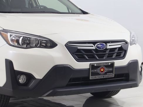 Used 2023 Subaru Crosstrek 2.0i Premium image 32