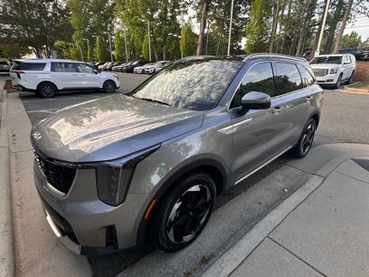 Used 2025 Kia Sorento EX w/ EX Panoramic Sunroof Package