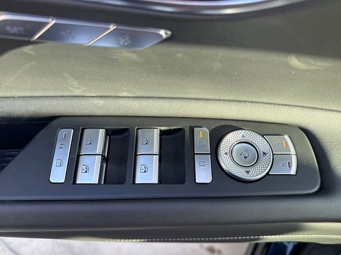 New 2026 Genesis GV80 2.5T image 18