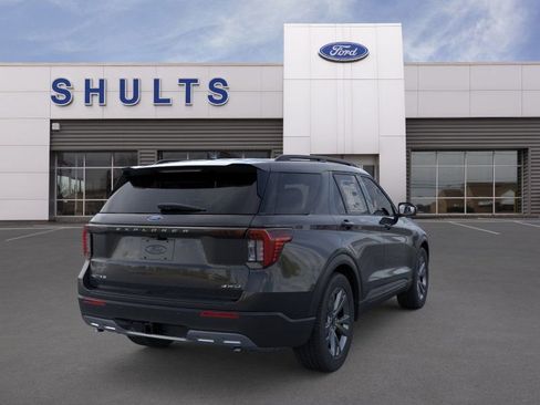 New 2026 Ford Explorer Active w/ Active Comfort Package image 8