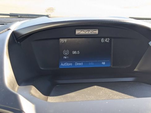Used 2017 Ford Escape SE FWD image 17