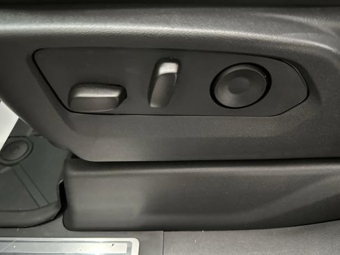 Used 2025 Chevrolet Silverado 2500 LT w/ Trail Boss Package image 24