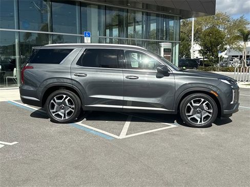 Used 2025 Hyundai Palisade SEL image 5