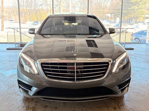 Used 2017 Mercedes-Benz S 550 S 550 4MATIC Sedan 4D image 5