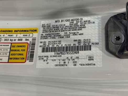 Used 2017 Ford Mustang Shelby GT350 w/ Electronics Package image 33